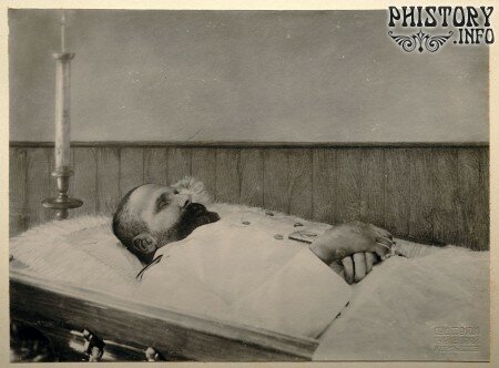 Петр Аркадьевич Столыпин в гробу. Киев. Российская империя. 6 сентября 1911 года.