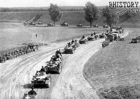 Немецкая танковая часть входит в Польшу.